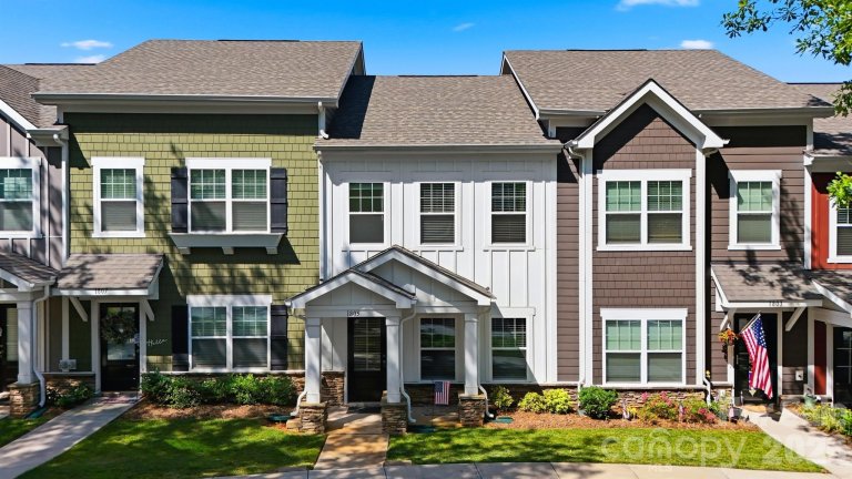 1805 Edgewater Drive active home in Cline Village, Conover, NC