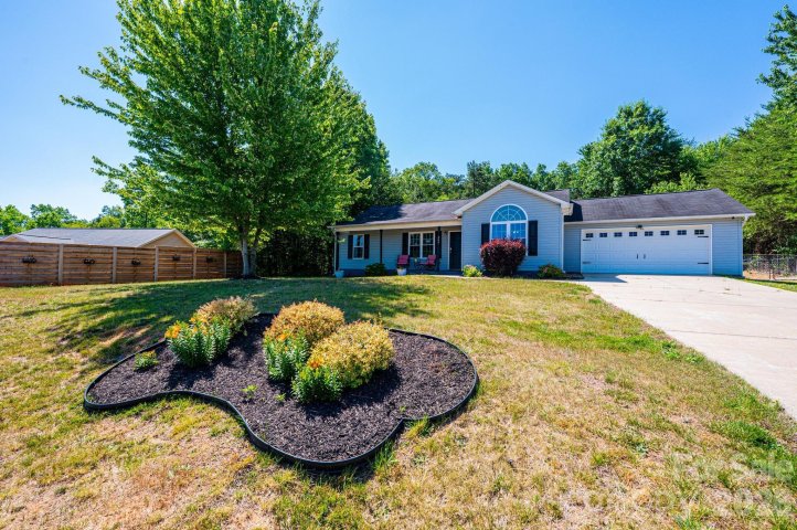 Homes in Davidson Woods, Statesville