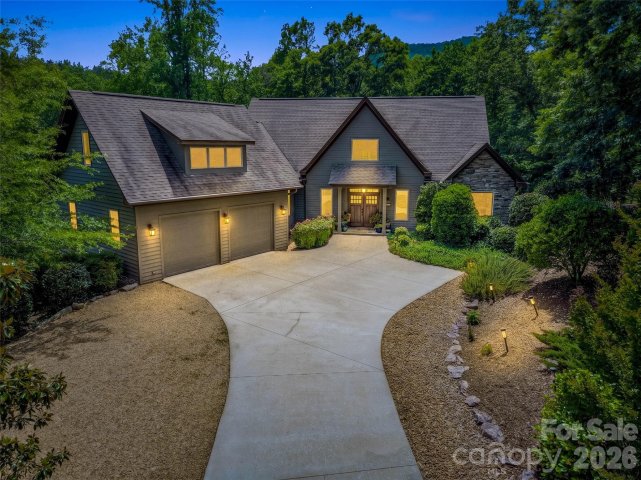 120 Glenn Court active home in Brights Creek, Mill Spring, NC