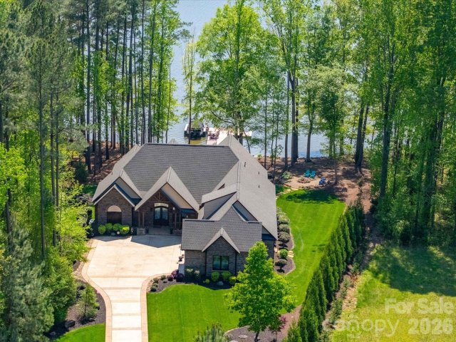 Homes in Sunset Pointe, Salisbury