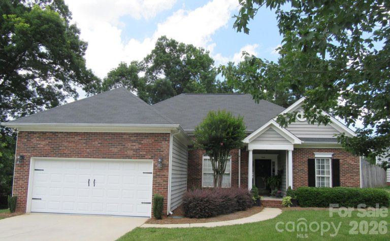 3144 River Ridge Drive pending home in Riverwood Plantation, Gastonia, NC