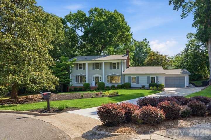 Homes in Huntington Forest, Hickory