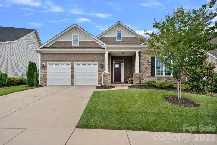 15018 Reese Finley Lane pending home in Baileys Glen, Cornelius, NC