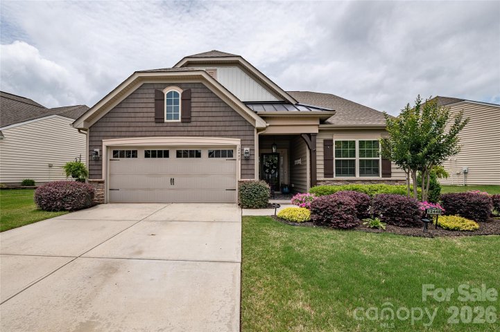 12448 Belmont Mansion Drive active home in Chateau, Charlotte, NC