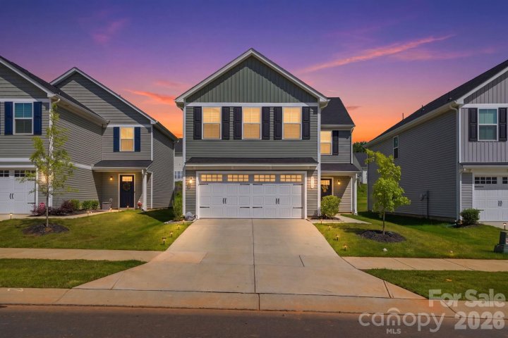 1621 Gutter Branch Drive active home in Sunset Creek, Charlotte, NC