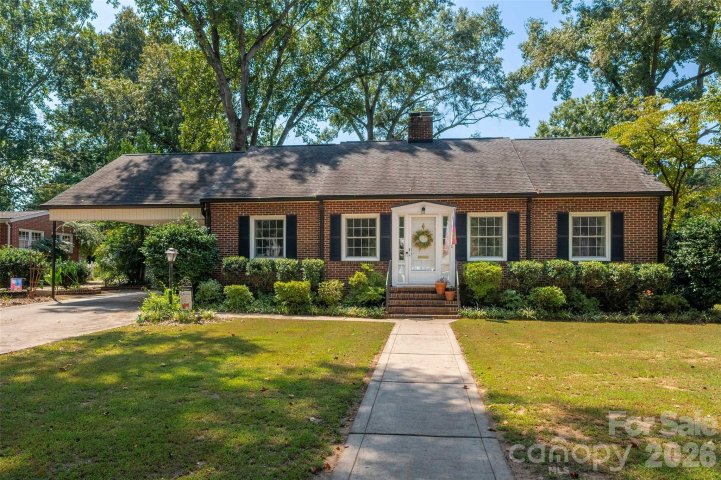 116 E Hill Street pending home in Whiteville Park, Fort Mill, SC