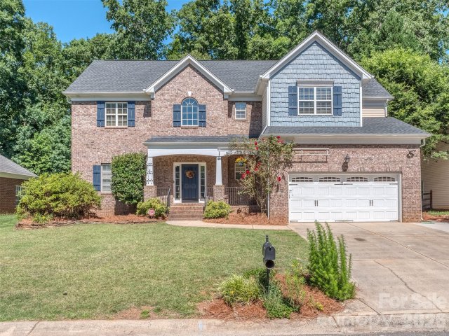 Homes in Poplar Woods, Concord