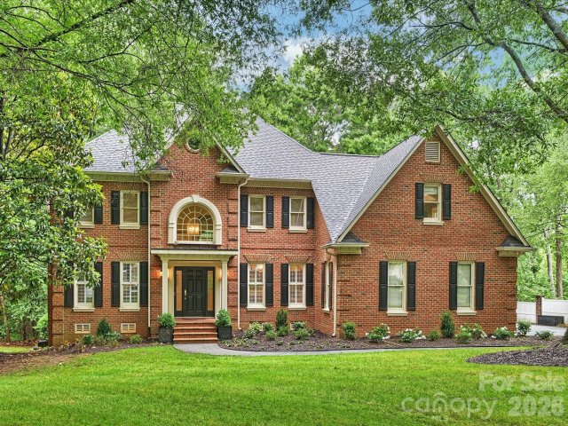 Homes in Giverny, Charlotte