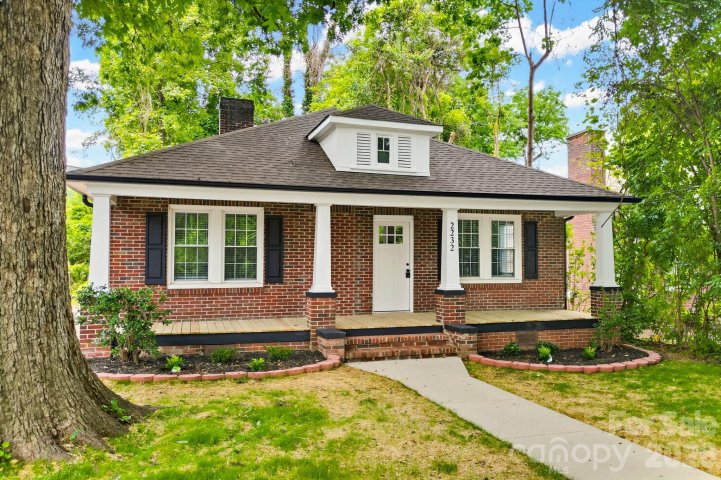 2232 Wilmore Drive active home in Wilmore, Charlotte, NC