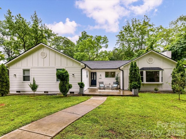 1801 Matheson Avenue active home in Midwood, Charlotte, NC