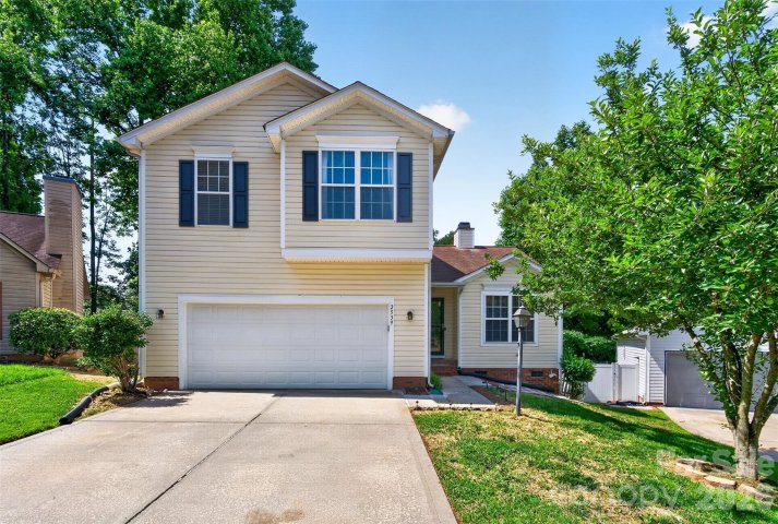 Homes in Deercreek, Charlotte