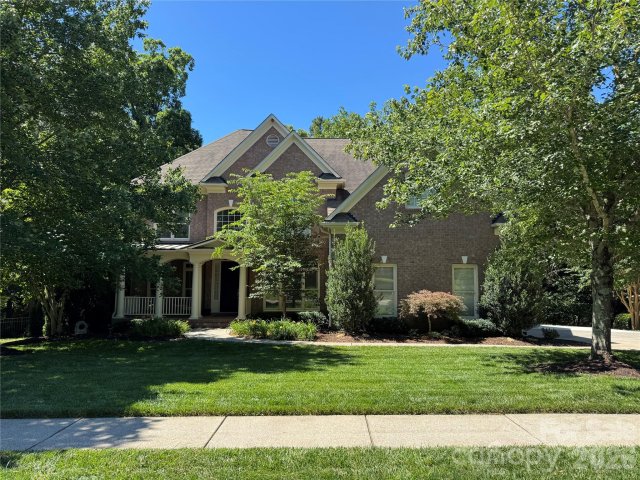 1104 Lytton Lane active home in Brookhaven, Matthews, NC