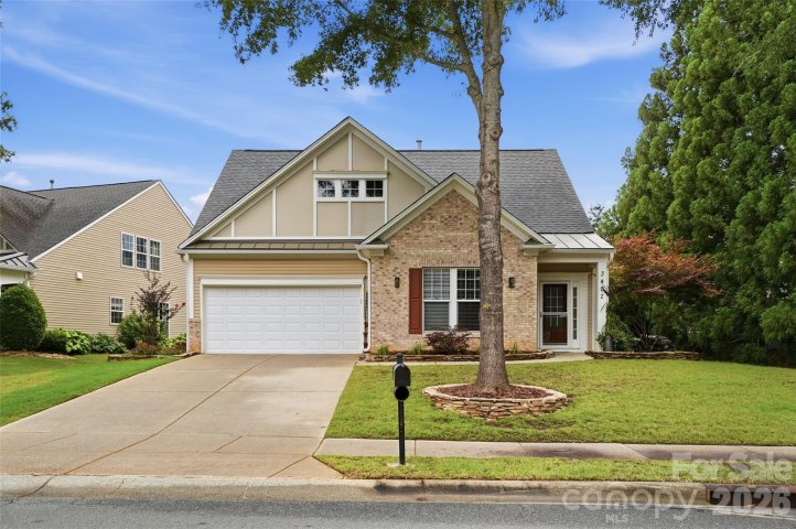 Homes in Matthews Ridge, Matthews