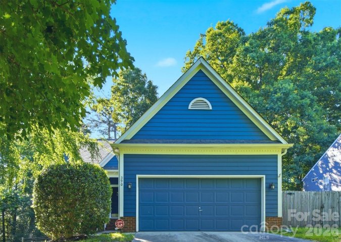 Homes in Willow Bend, Concord