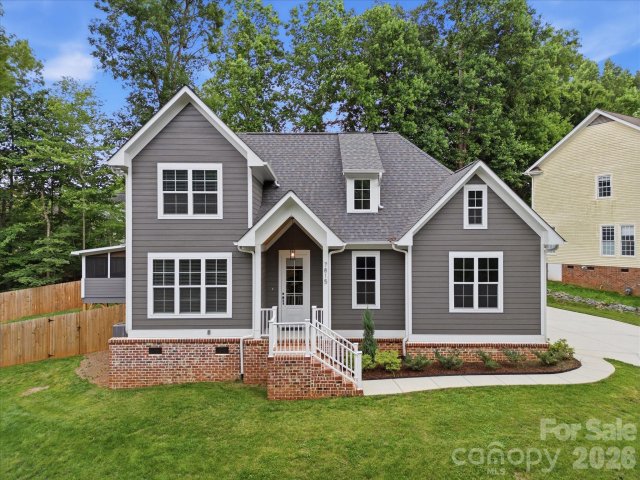 Homes in The Oaks On Providence, Waxhaw