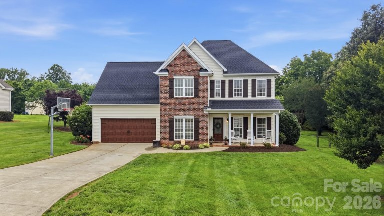 Homes in The Landings, Statesville