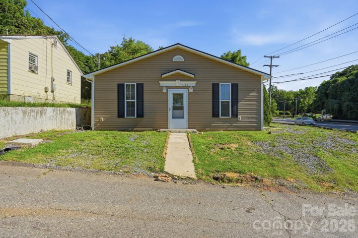 Homes in Hollandale, Gastonia