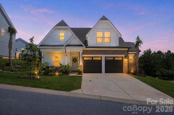 9996 Jack Nicklaus Drive pending home in Edgewater, Lancaster, SC