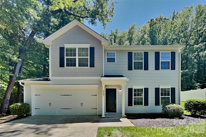 Homes in Hammond Lake, Charlotte