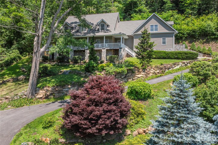 Homes in Junaluska Highlands, Waynesville