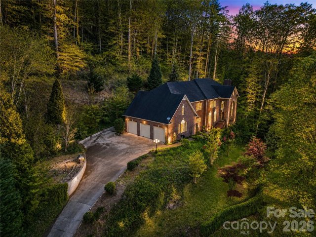 A home in Cedar Rock Estates, Lenoir