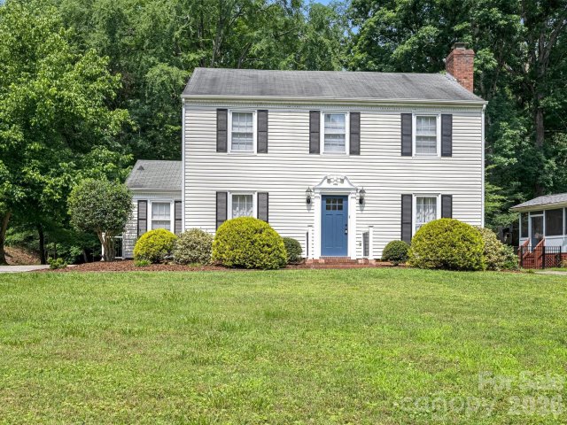 Homes in Walnut Creek, Charlotte