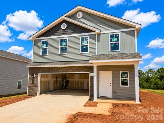 A home in Villas Of Kings View, Shelby