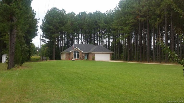 216 Henson Lane sold home in Sherry Acres, Mcconnells, SC