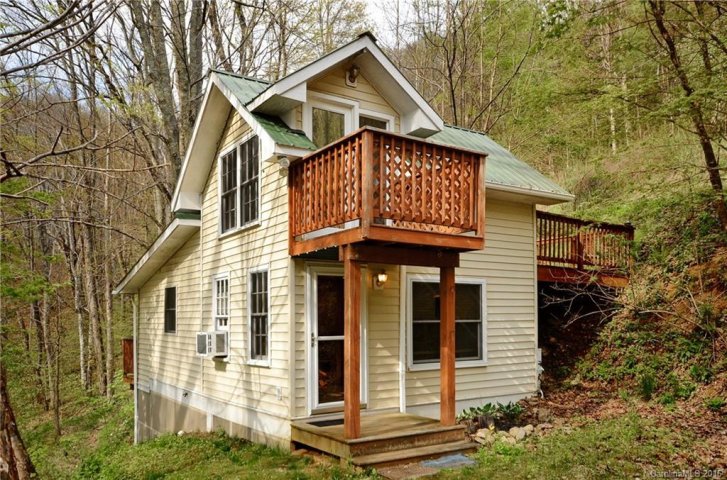 25 Listening Cove sold home in Sacred Cove Estates, Clyde, NC