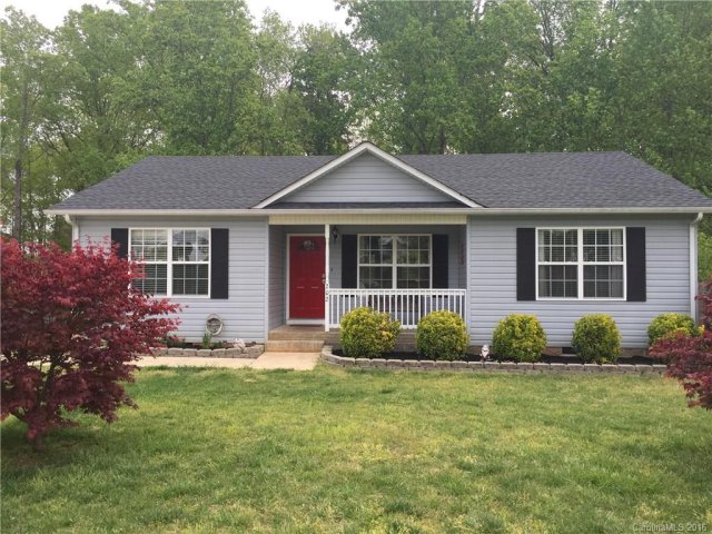 202 Linville Court sold home in Winfield Heights, Bessemer City, NC