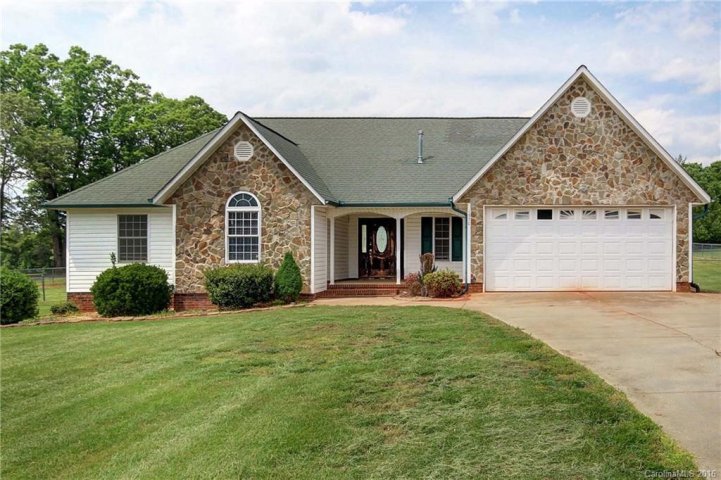 1370 Scotts Creek Road 5 sold home in Sterling Oaks, Statesville, NC