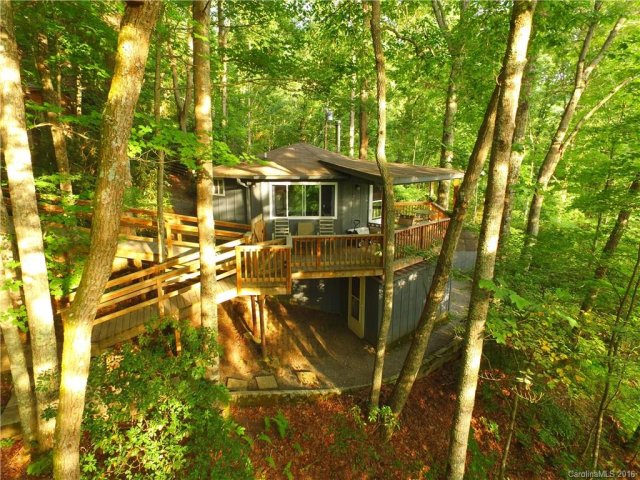 340 Top Of The Mountain Road sold home in Pisgah Shadows, Penrose, NC