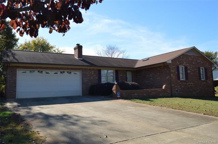 655 Sunridge Drive 25 sold home in Eastridge, Lincolnton, NC