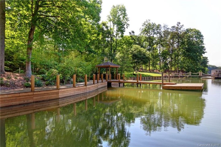 158 Honeydew Circle 892 sold home in Crescent Land and Timber, Troutman, NC