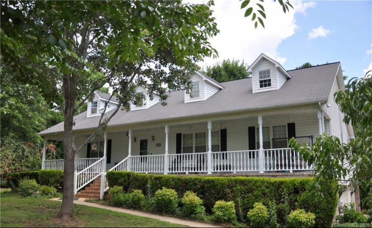 2549 Lake Shore Road sold home in Nixons Lakeview Lots, Denver, NC