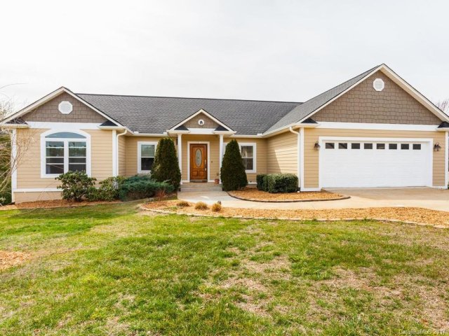 110 Big Sky Drive sold home in Red Oak Plantation, Leicester, NC