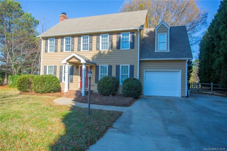 19427 Yachtman Drive sold home in Yachtman Shores, Cornelius, NC