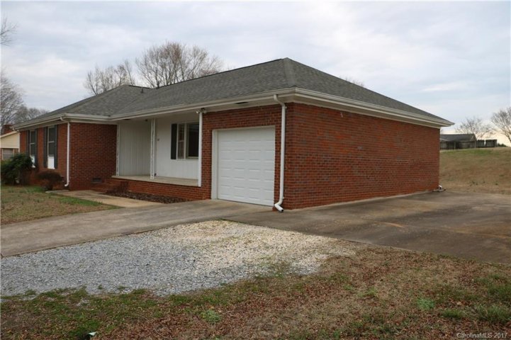 3027 Downing Street sold home in Camden Acres, Shelby, NC