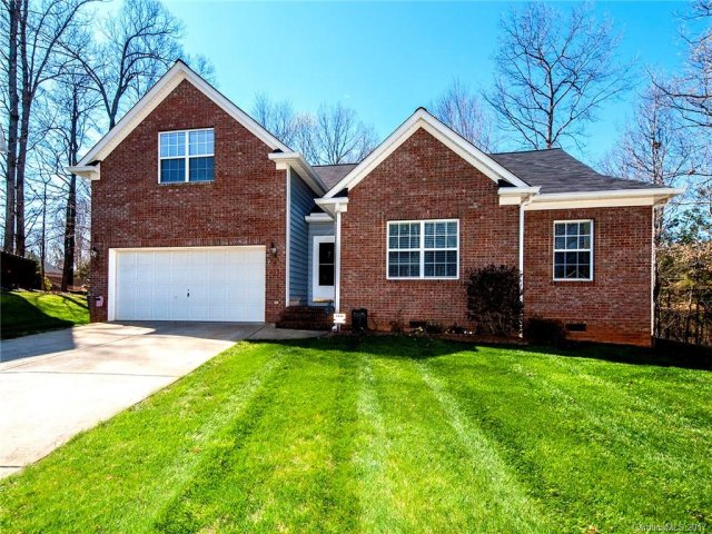 2804 Glen Summit Drive sold home in Providence Glen, Charlotte, NC