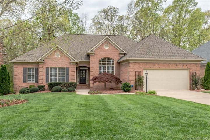 11424 Sir Francis Drake Drive sold home in Hunters Valley, Charlotte, NC