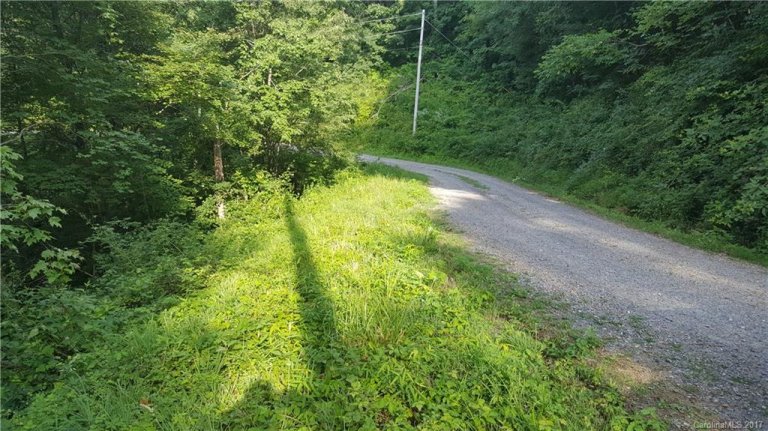 6 Lots Sacred Cove Estates sold home in Sacred Cove Estates, Clyde, NC