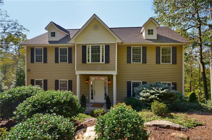 909 Town Mountain Road sold home in Chunns Crest, Asheville, NC