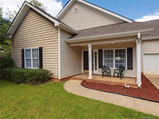 13303 Glencreek Lane 61 sold home in Glenwyck, Huntersville, NC
