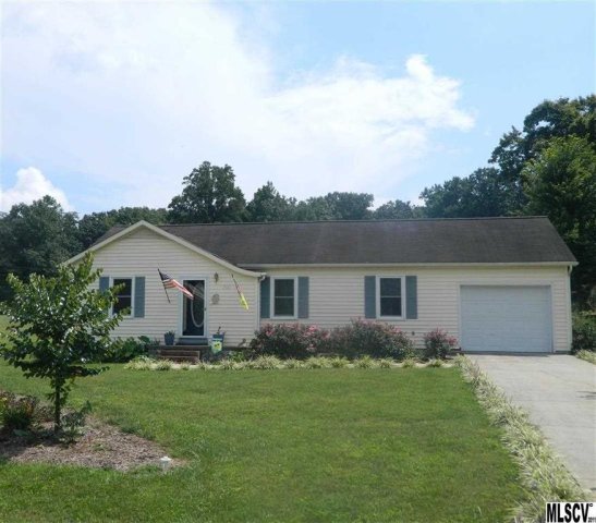 1561 Fairway Acres Road sold home in Fairway Acres, Lenoir, NC