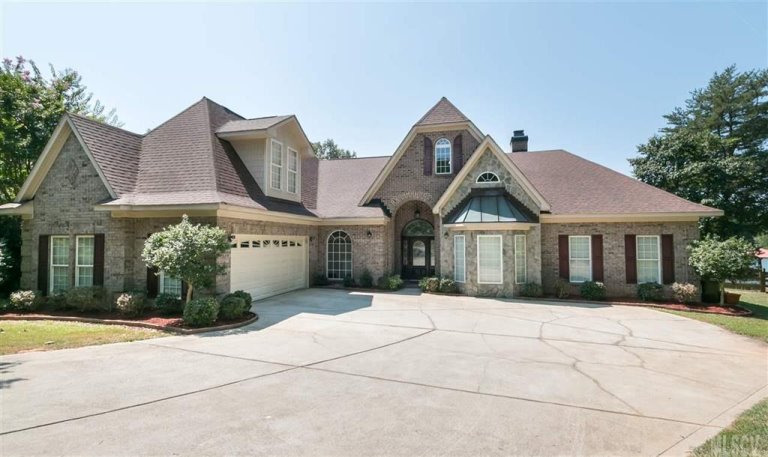 8817 Hearthstone Court sold home in Norman Plantation, Terrell, NC