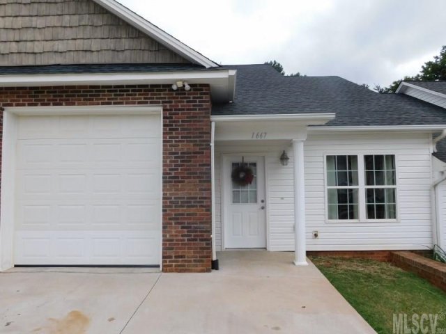 1667 Golden Cedar Lane sold home in Mt Olive Manor, Newton, NC