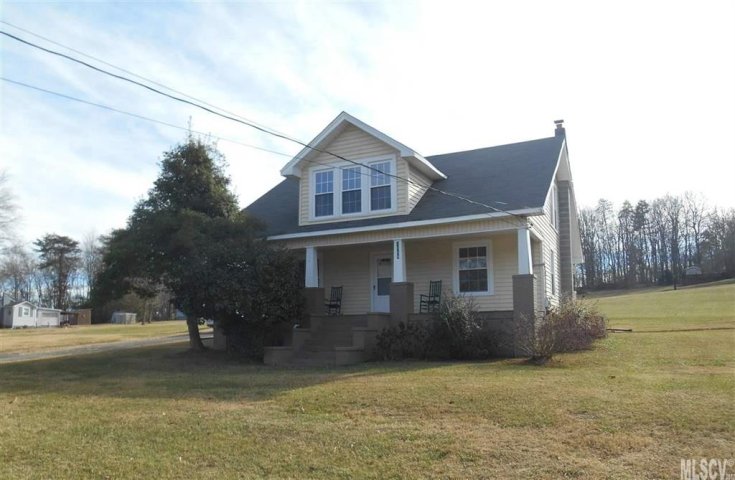 1555 Fairway Acres Road sold home in Fairway Acres, Lenoir, NC