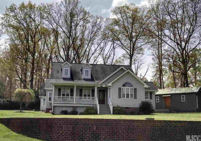 2485 Hayes Street sold home in Fairway Acres, Lenoir, NC