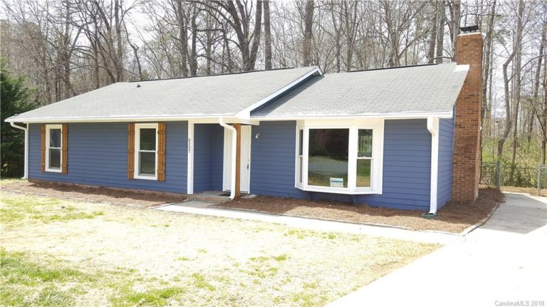 6207 Riverton Court sold home in Eastwoods, Charlotte, NC