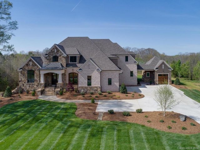 104 Crest Court sold home in Cardinal Crest, Weddington, NC